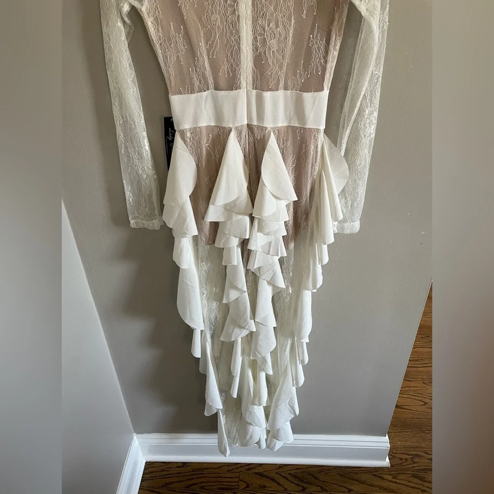 ALAMOUR BLITHE LA NWT lace gown maxi dress - Picture 5 of 9